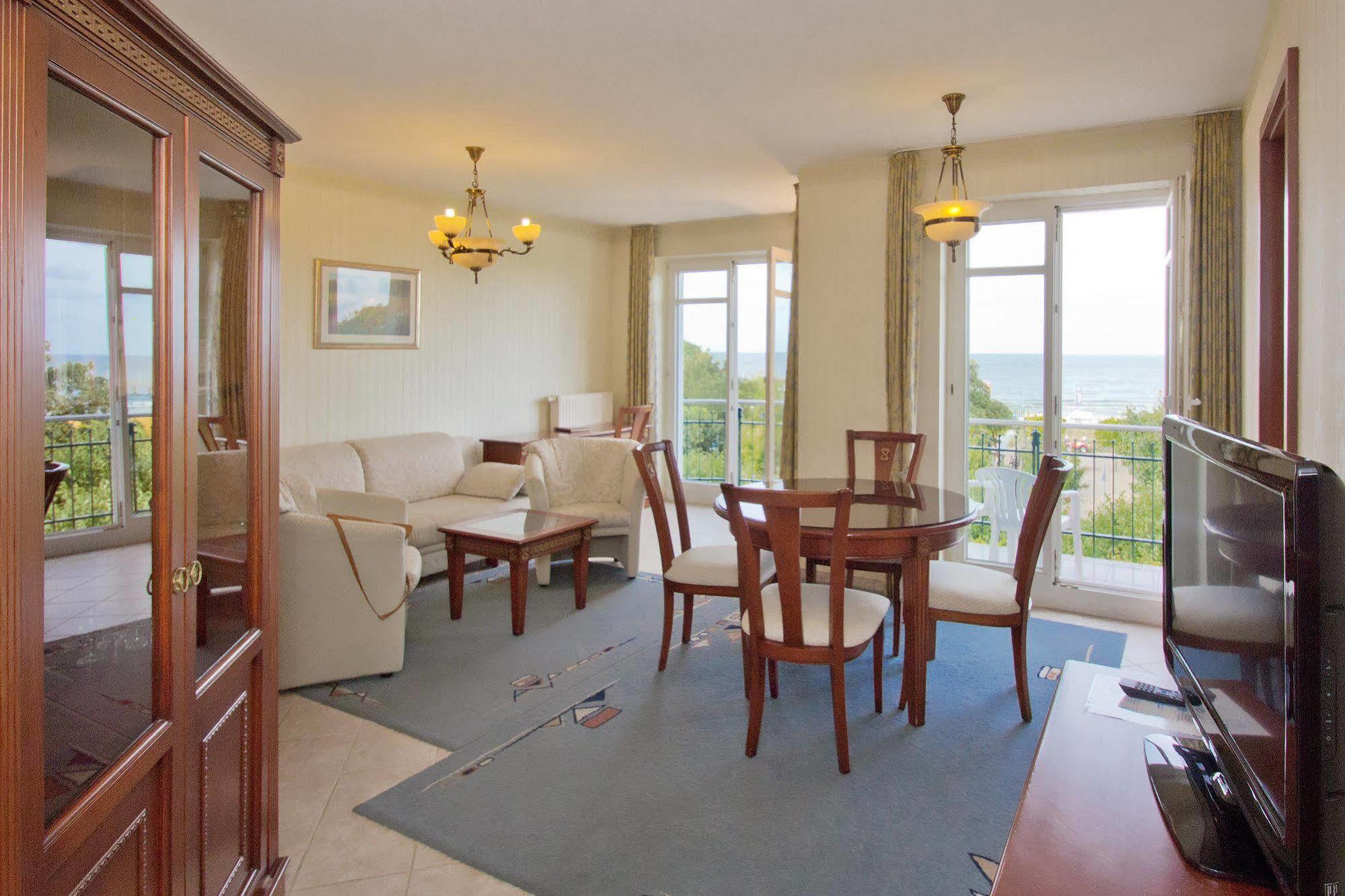 Seetelhotel Ostseehotel Ahlbeck Ahlbeck  Buitenkant foto