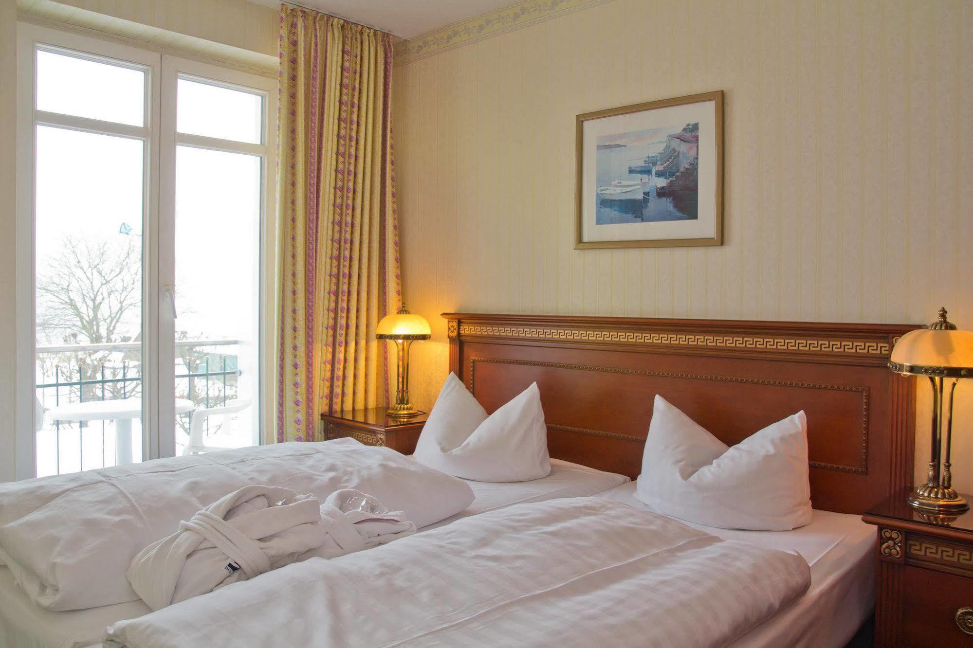 Seetelhotel Ostseehotel Ahlbeck Ahlbeck  Buitenkant foto