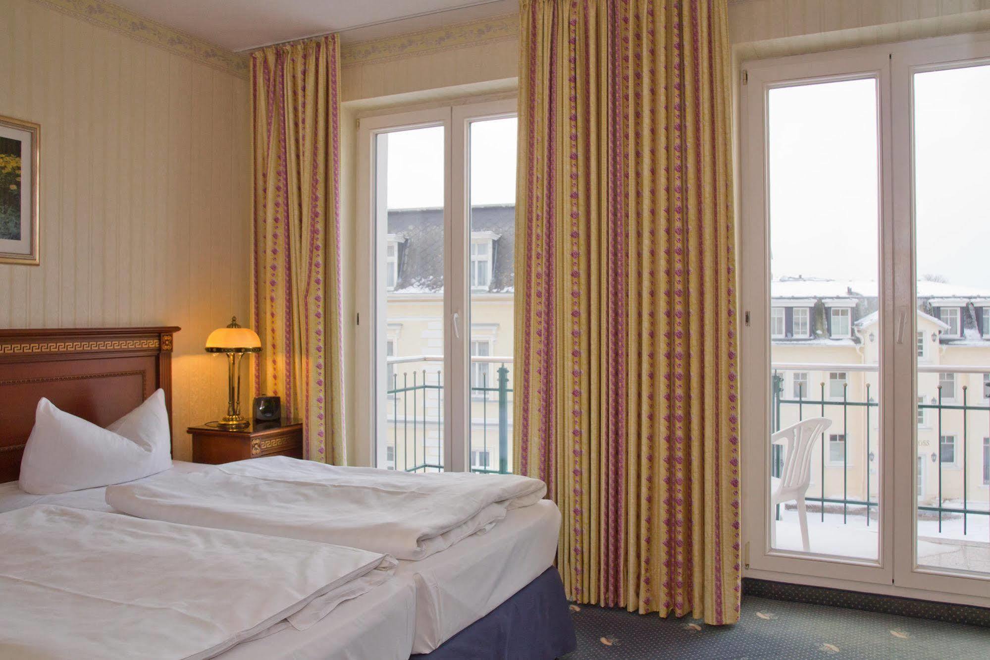 Seetelhotel Ostseehotel Ahlbeck Ahlbeck  Buitenkant foto